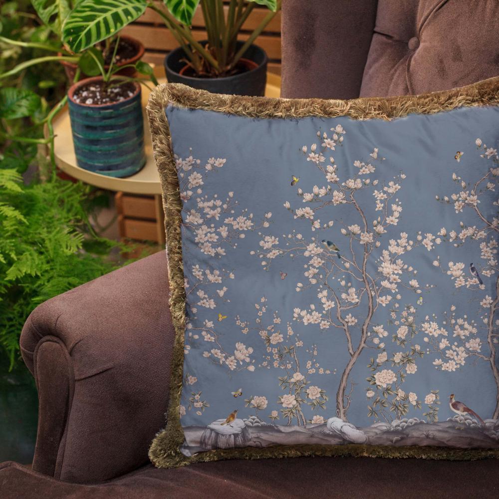 Mavi Çiçek Tasarımlı Yastık - EY304
