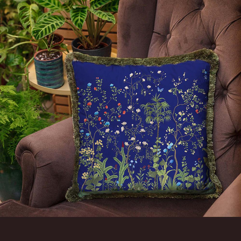 Lacivert Çiçek Detaylı Yastık - EY305