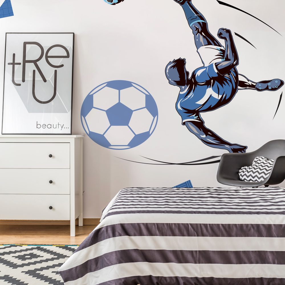 Futbolcu ve Toplar Duvar Kağıdı